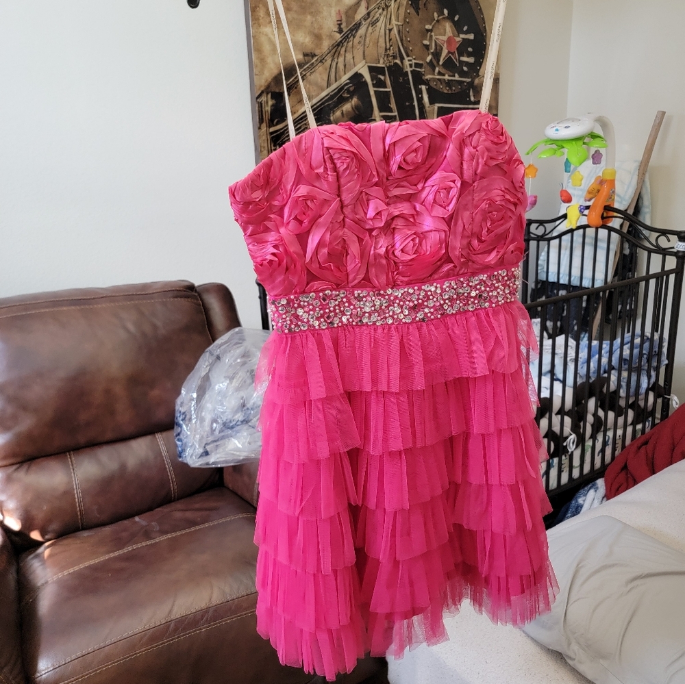 Inspire me dress color hot pink size 5